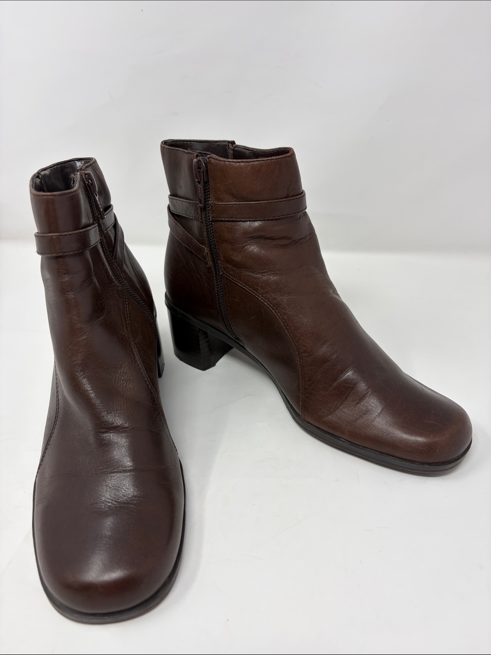 Croft & Barrow Brown Ankle Boots Size 6 Excellent Condition